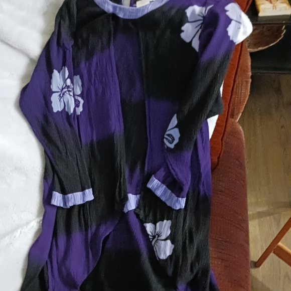 Simple People 2 piece women's skirt/top set, purple/dk purple/ black - Picture 4 of 12